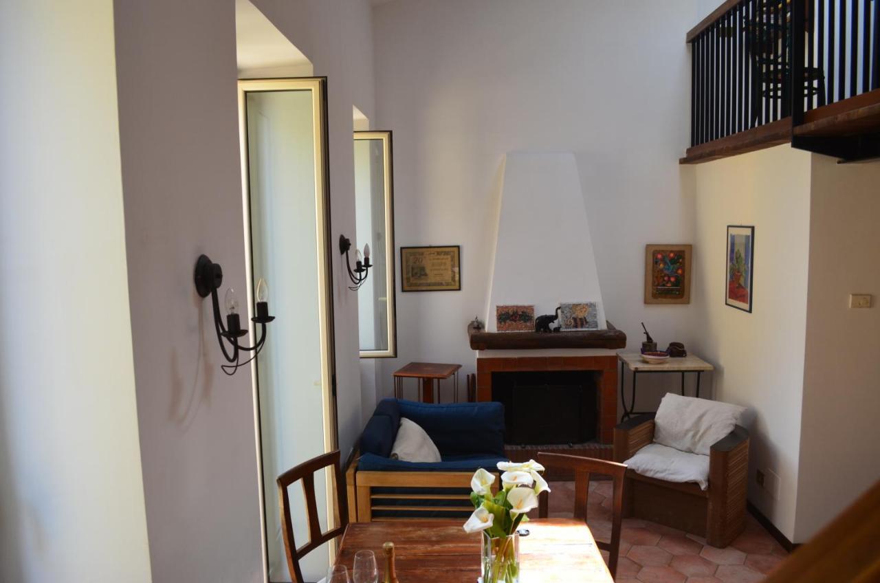 Ferienwohnung La Luce Del Borgo Castel Gandolfo Exterior foto